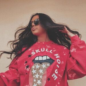 Skull house designs sweatshirt